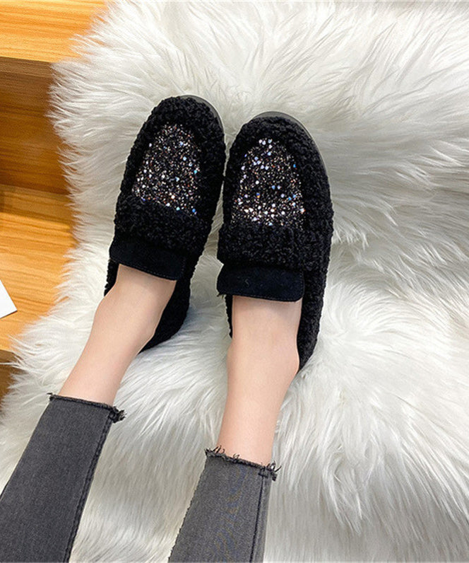 Chic Orthopedic Shoes with Unique Design