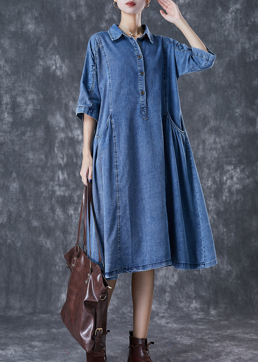 Sophisticated Dress with a Clean Classic Look