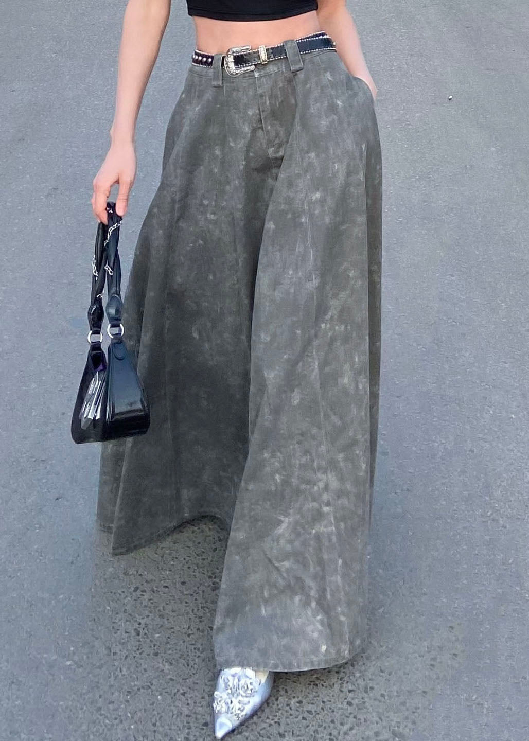 Beautifully Finished Garment in a Timeless Design