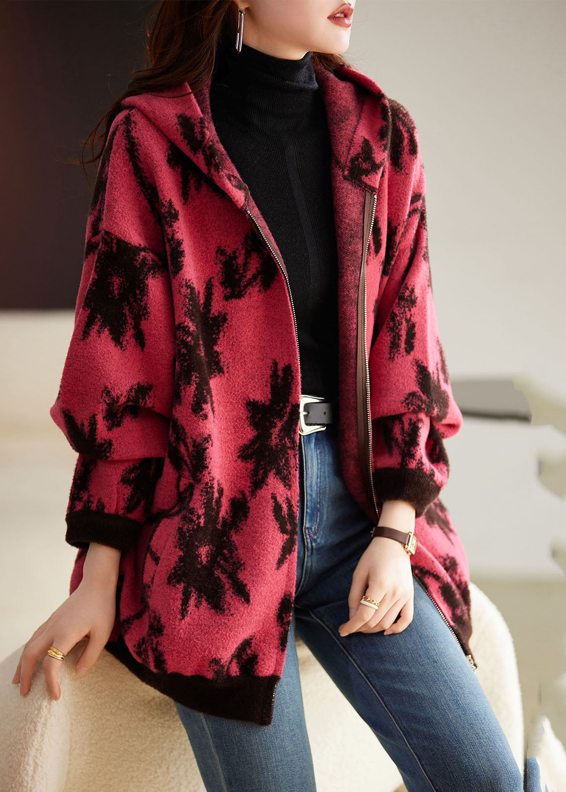 Elegantly Styled Coat for Everyday Wear