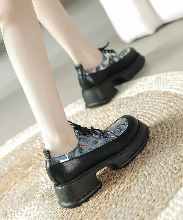 Chic Orthopedic Loafers with Unique Design
