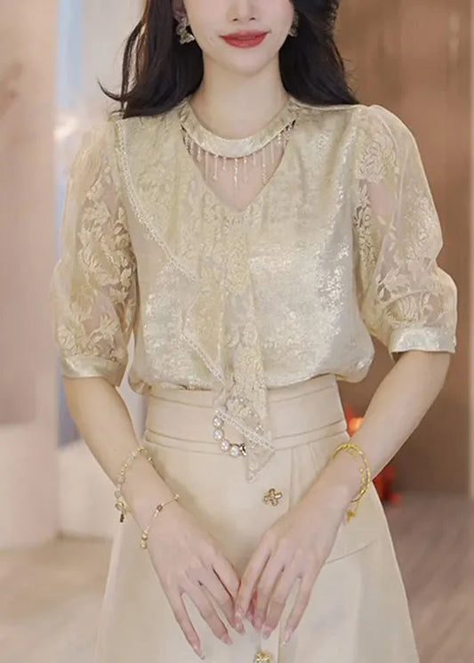 Beautifully Crafted Blouse in a Classic Style