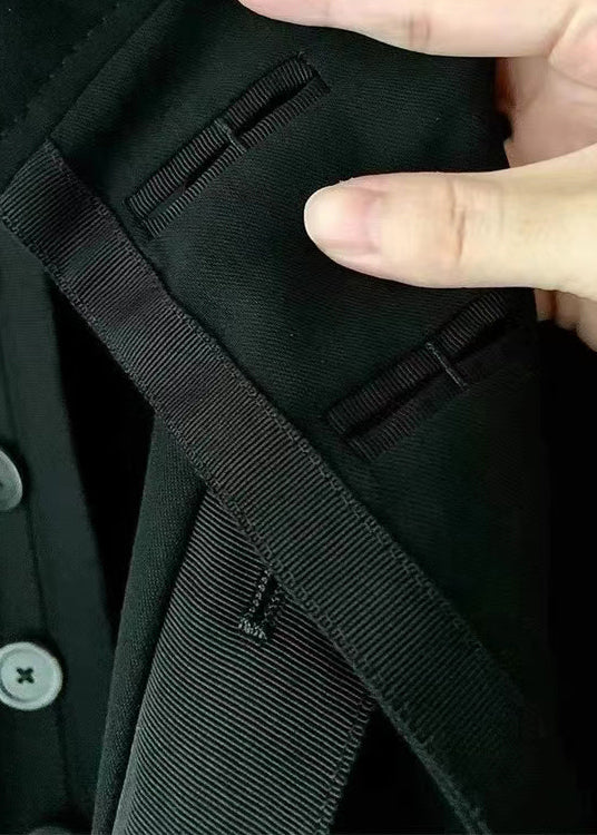 Elegantly Styled Coat for Everyday Wear