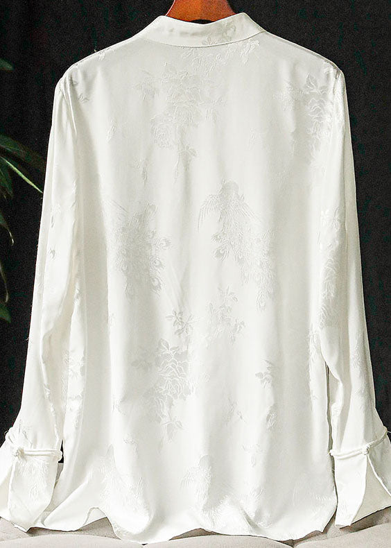 Well Tailored Shirt with a Graceful Silhouette