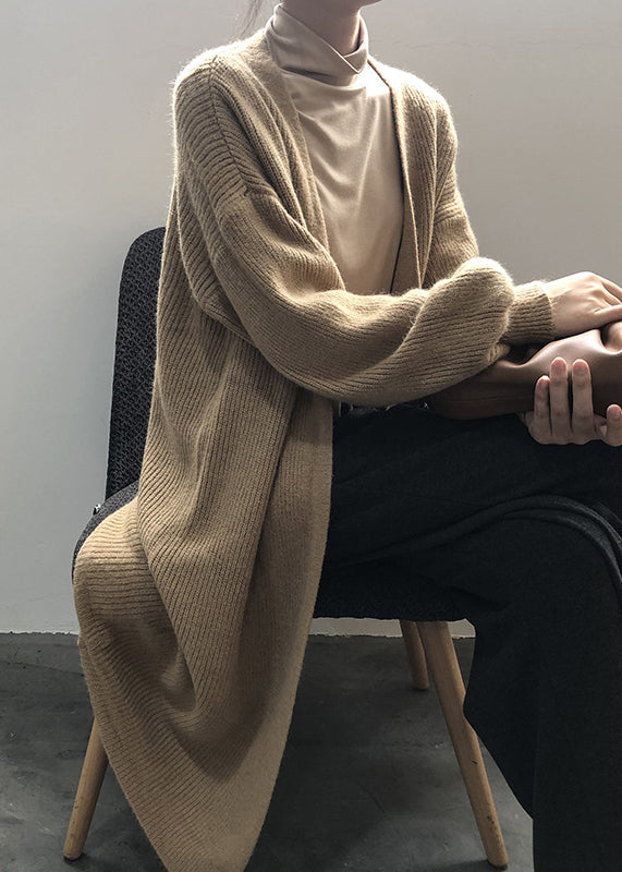 Classic Vintage Cardigan with a Flattering Fit