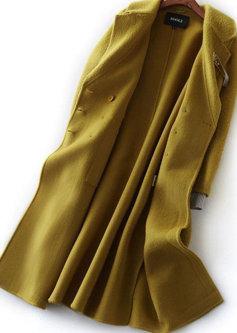 Classic Vintage & Enduringly Stylish Coat