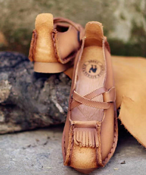 Chic Orthopedic Flats with Unique Design