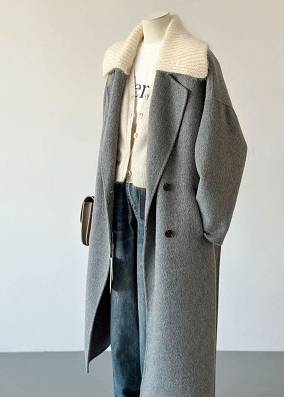 Sophisticated Coat with a Clean Classic Look