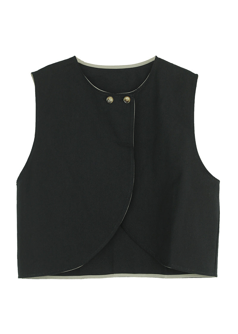 Gracefully Styled Coat for Any Occasion