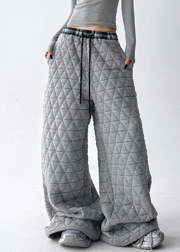 Beautifully Finished Pants in a Timeless Design