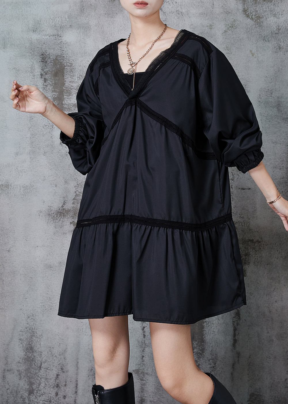 Polished Dress with an Effortless Classic Look