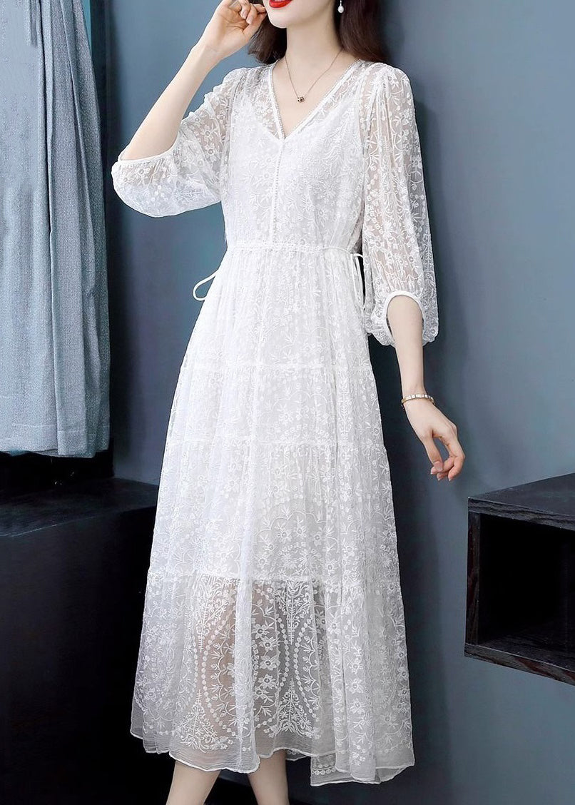 Beautifully Crafted Dress in a Classic Style