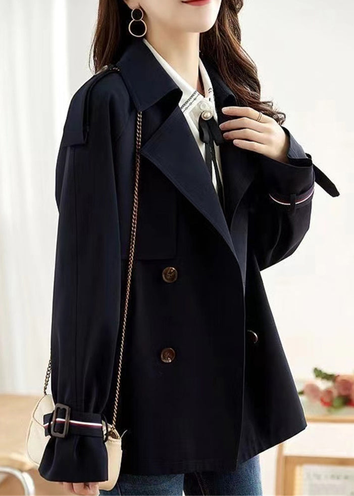 Classic Vintage & Enduringly Stylish Coat