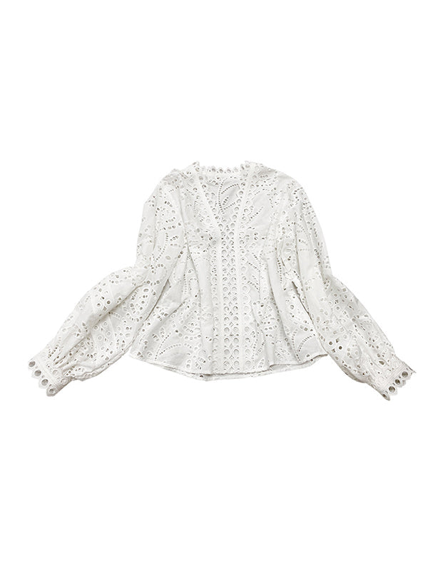Elegantly Styled Blouse for Everyday Wear