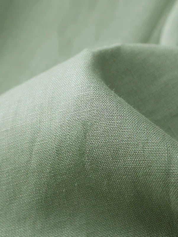 Sophisticated Pants with a Clean Classic Look