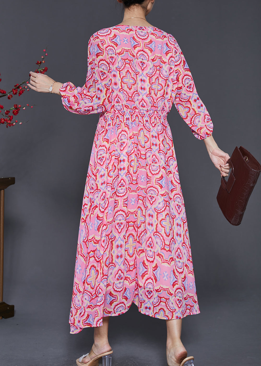 Beautifully Crafted Dress in a Classic Style