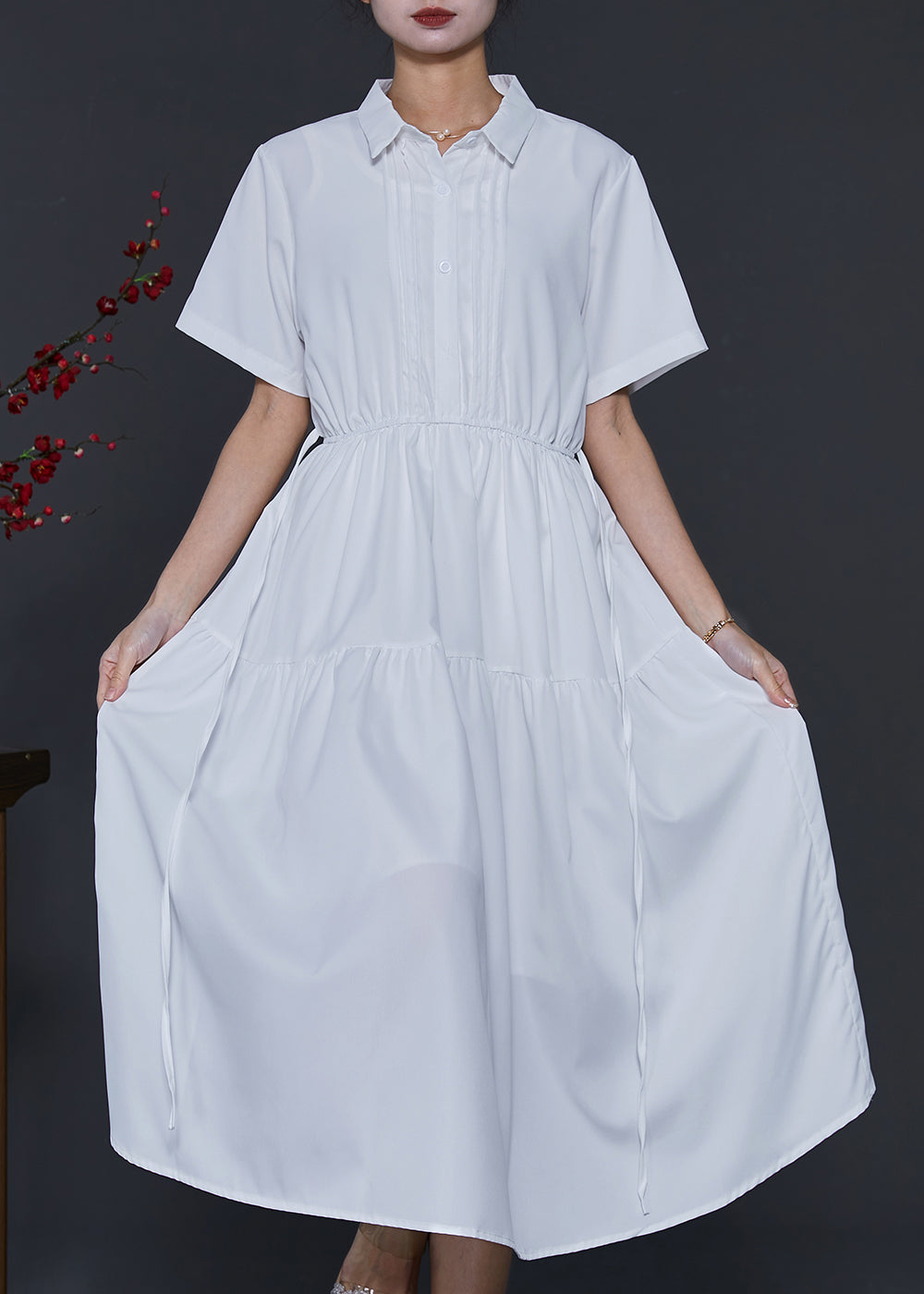 Sophisticated Dress with a Clean Classic Look