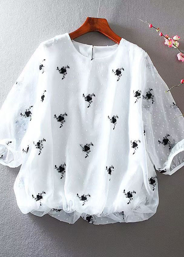 Gracefully Styled Blouse for Any Occasion