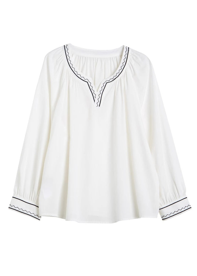 Well Tailored Shirt with a Graceful Silhouette