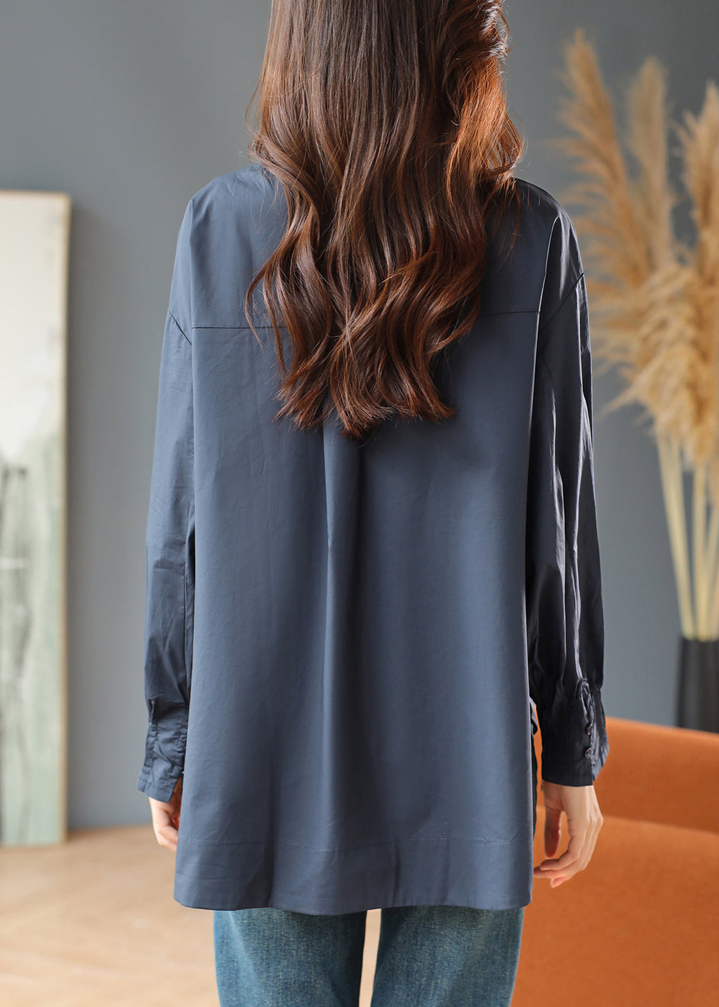 Beautifully Crafted Blouse in a Classic Style