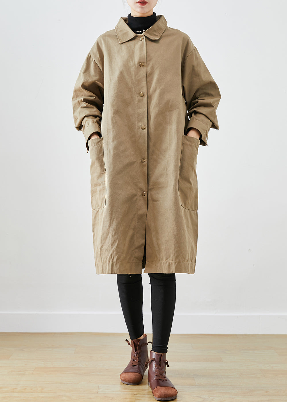 Beautifully Finished Coat in a Timeless Design
