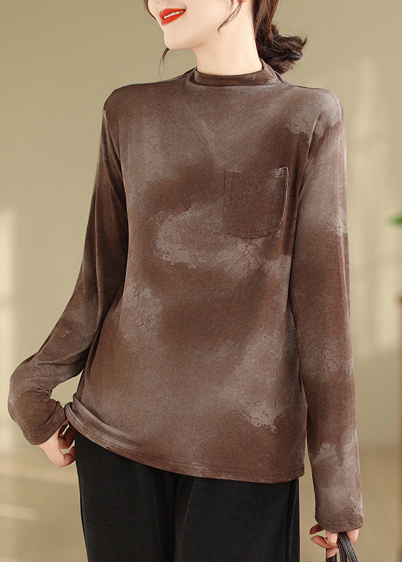 A Vintage Style Shirt with Delicate Timeless Details