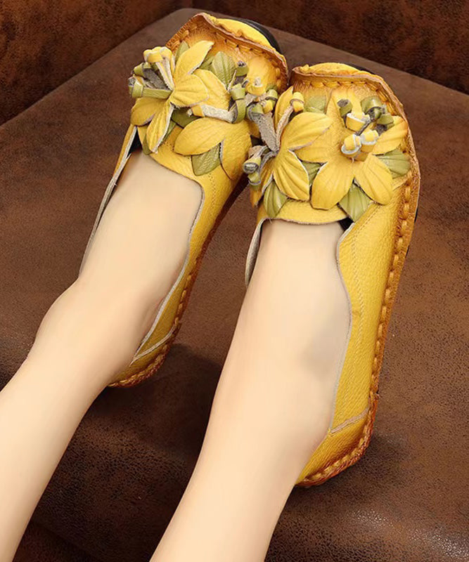 Chic Orthopedic Flats with Unique Design