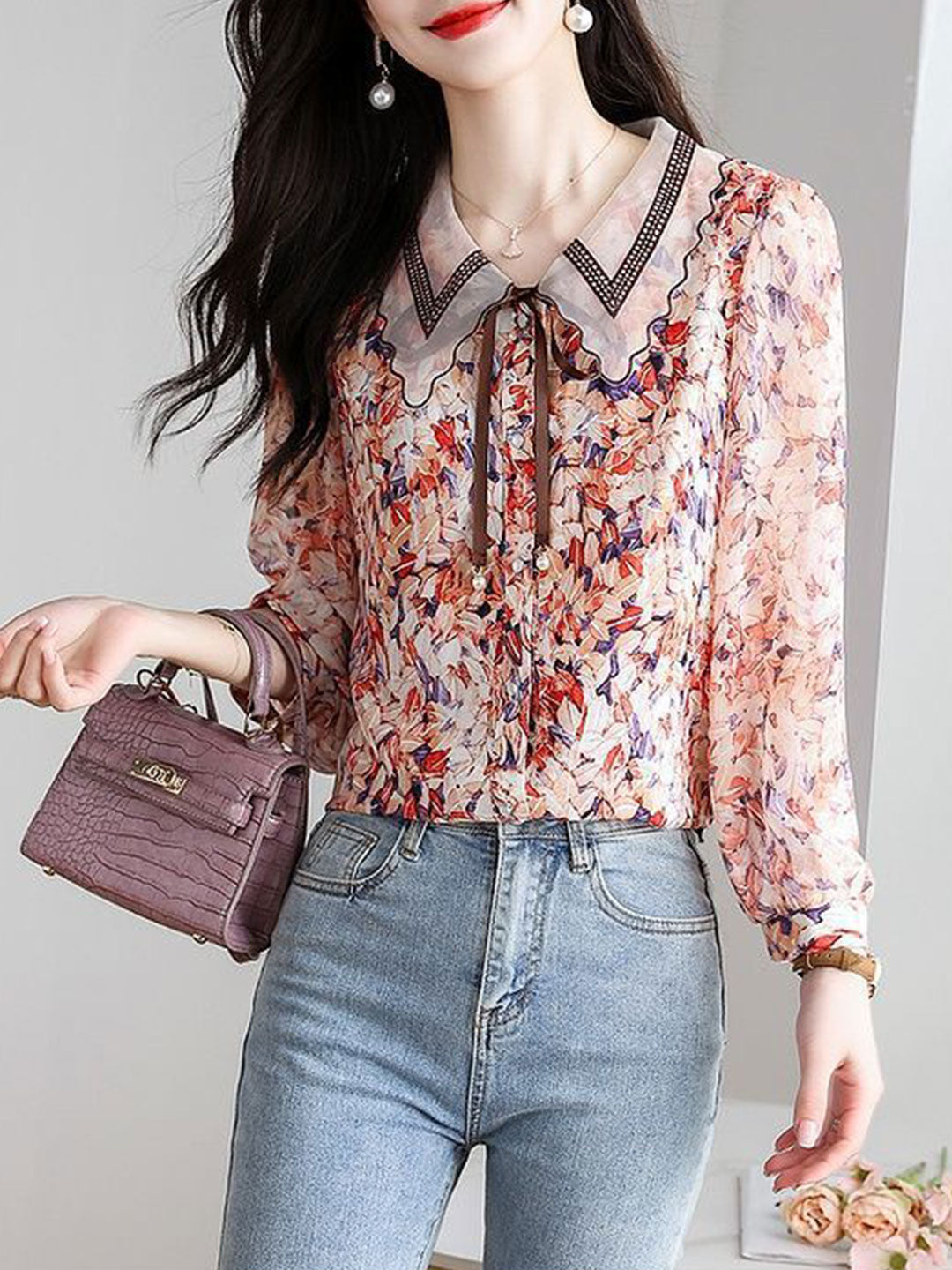 Classic Vintage Shirt with a Flattering Fit