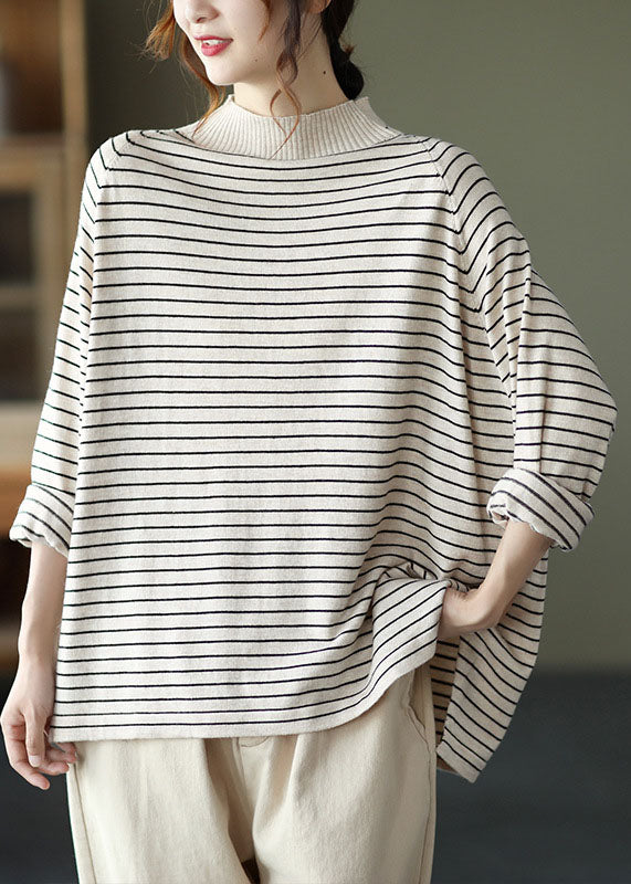 Gracefully Styled Shirt for Any Occasion