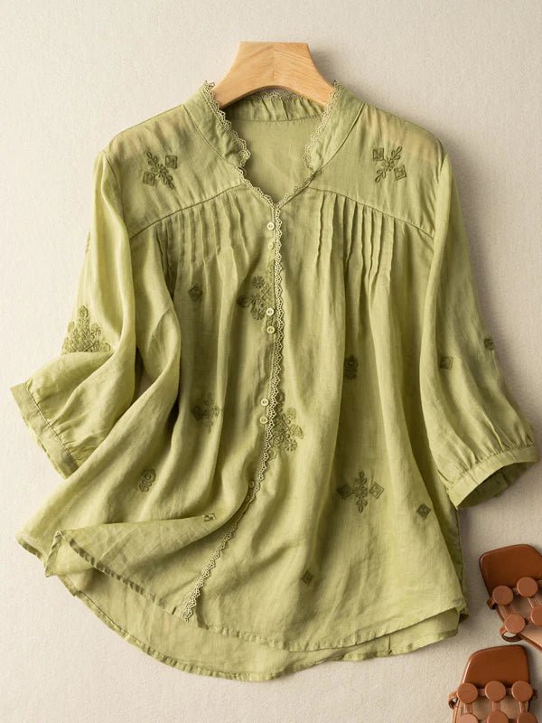 Well Tailored Shirt with a Graceful Silhouette