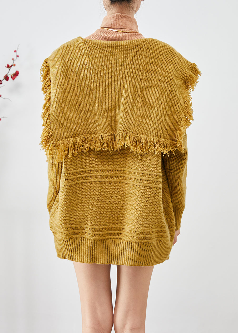 Elegantly Styled Cardigan for Everyday Wear