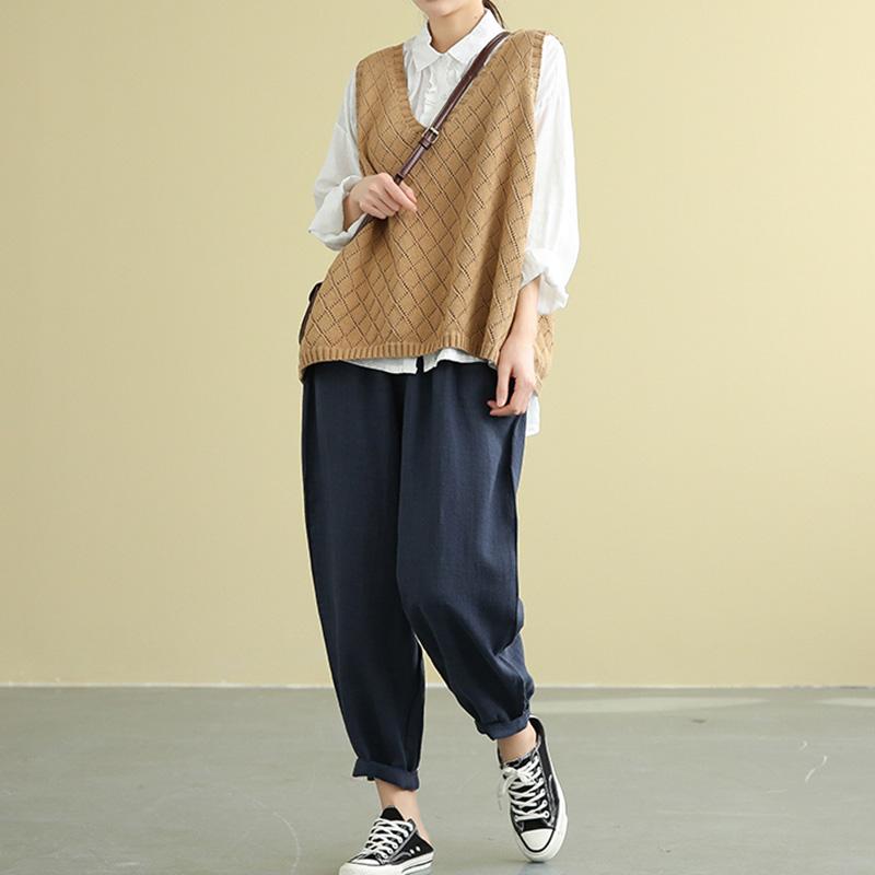 Classic Vintage Sweater with a Flattering Fit