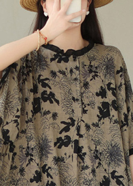 Effortlessly Elegant Top with a Timeless Design