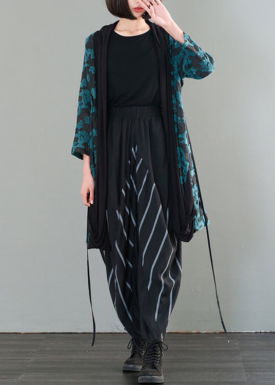 Well Tailored Cardigan with a Graceful Silhouette