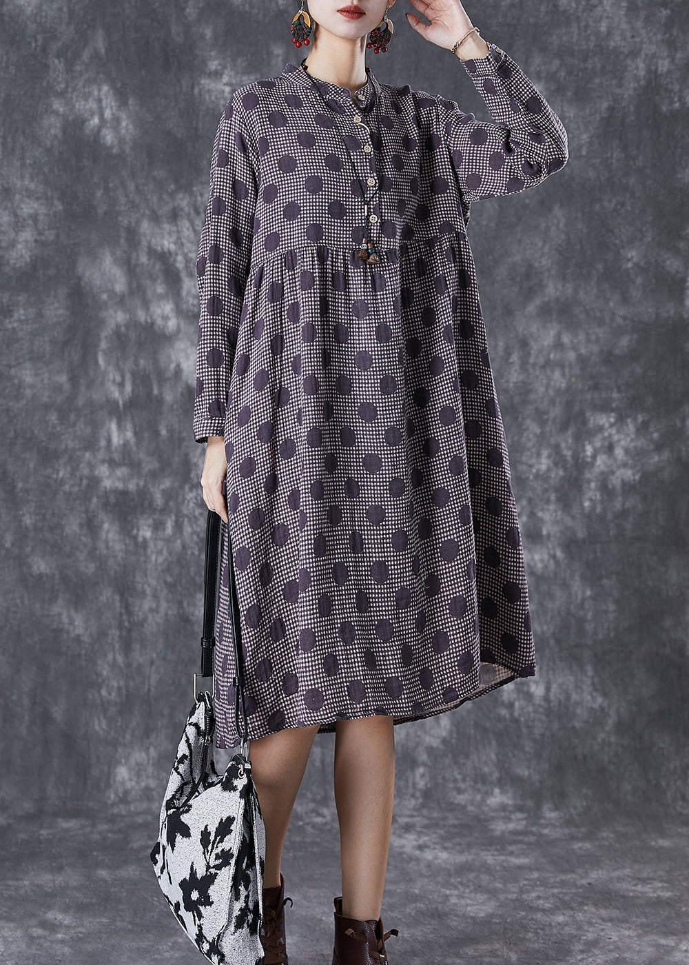 Classic Vintage Dress with a Flattering Fit