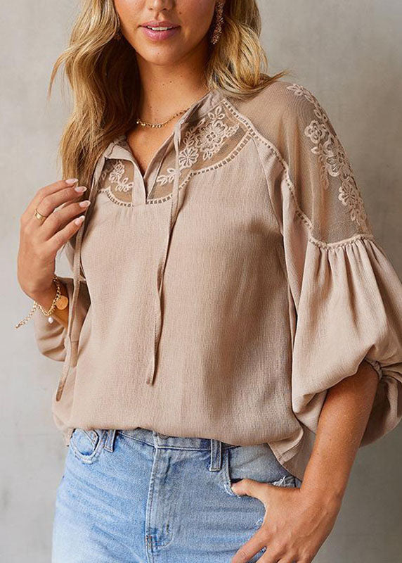 Effortlessly Elegant Top with a Timeless Design