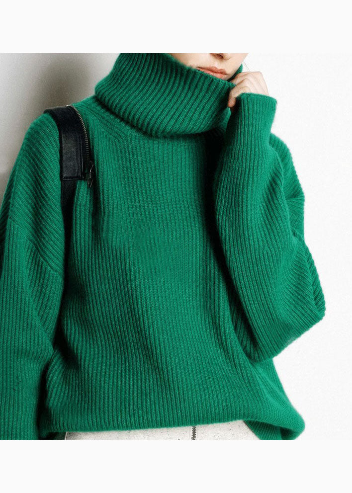 Classic Vintage Top with a Flattering Fit