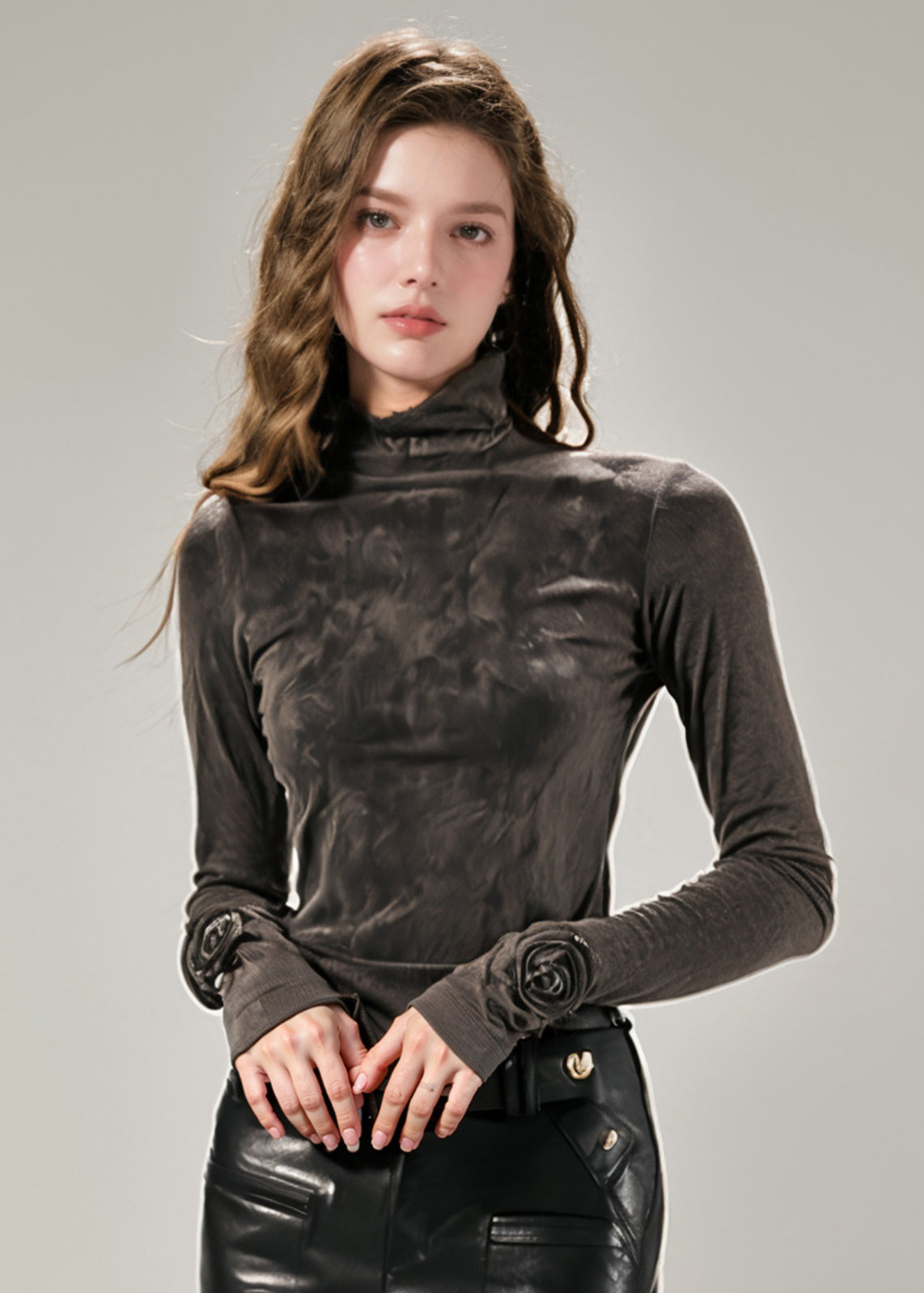 Classic Vintage Blouse with a Flattering Fit