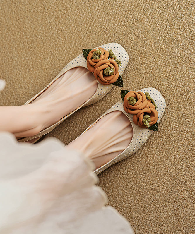 Graceful Orthopedic Sandals for Modern Look