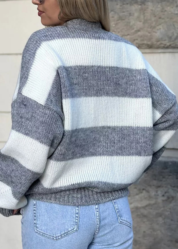 Polished Cardigan with an Effortless Classic Look