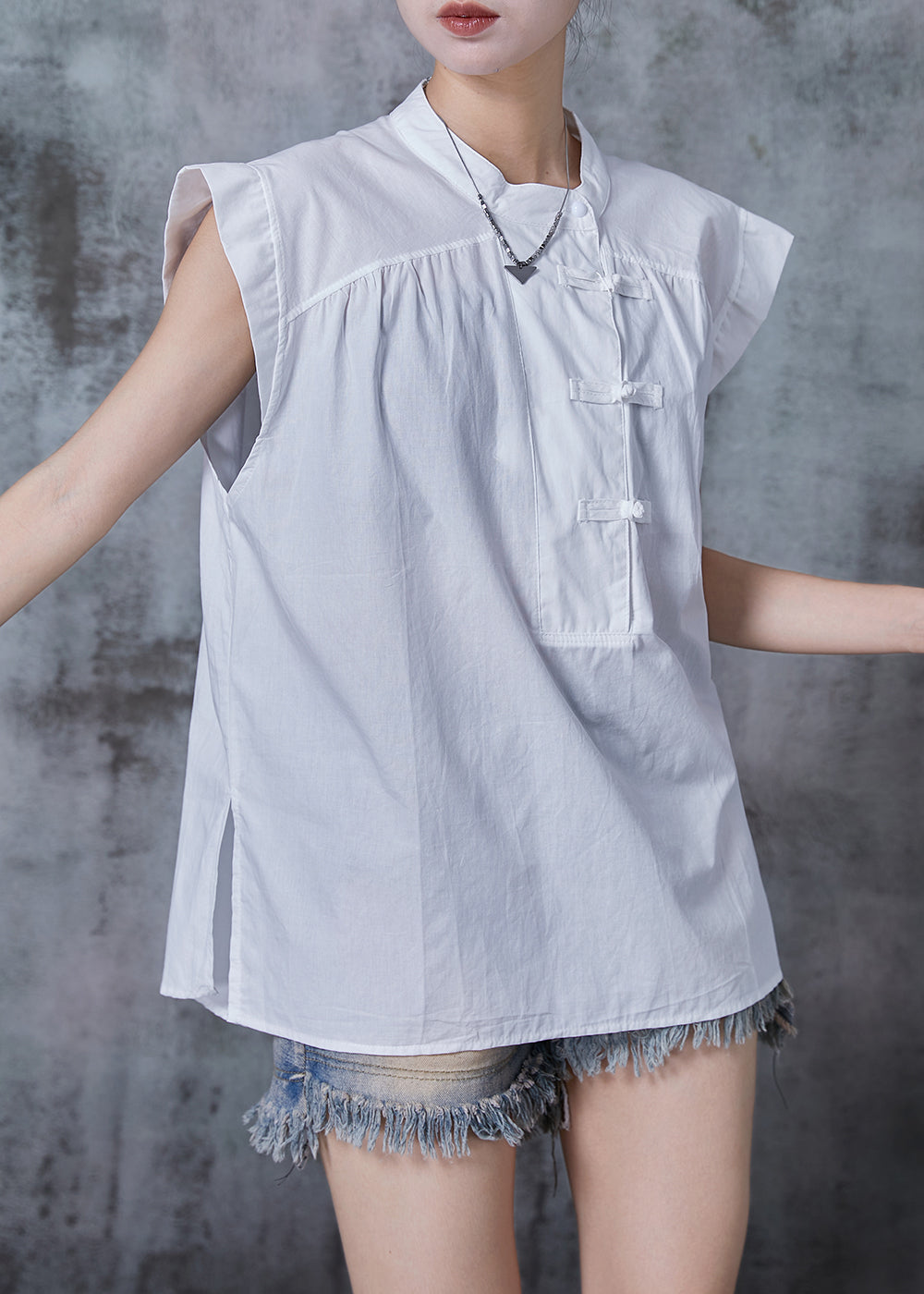 Classic Vintage & Enduringly Stylish Top
