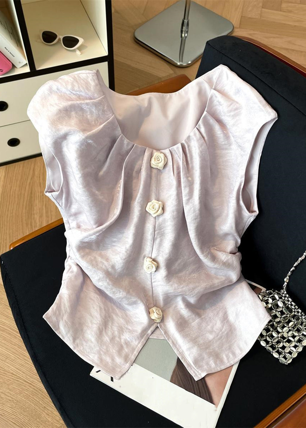 Gracefully Styled Shirt for Any Occasion