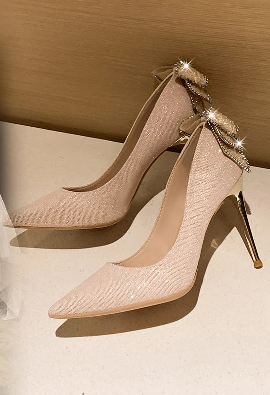 Graceful Orthopedic Heels for Modern Look