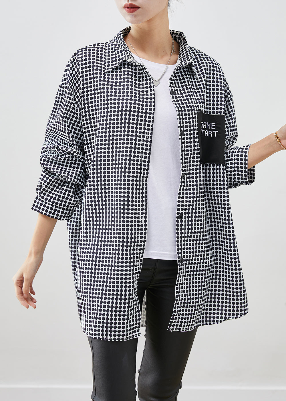 Classic Vintage Blouse with a Flattering Fit