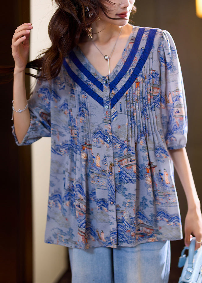 Beautifully Finished Blouse in a Timeless Design