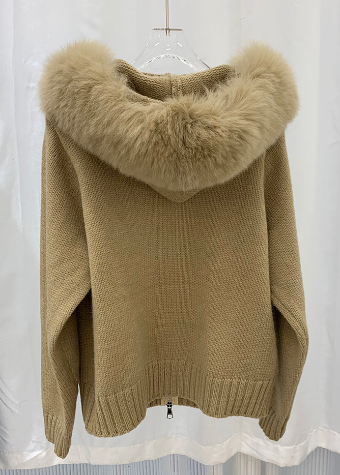 Elegantly Styled Coat for Everyday Wear