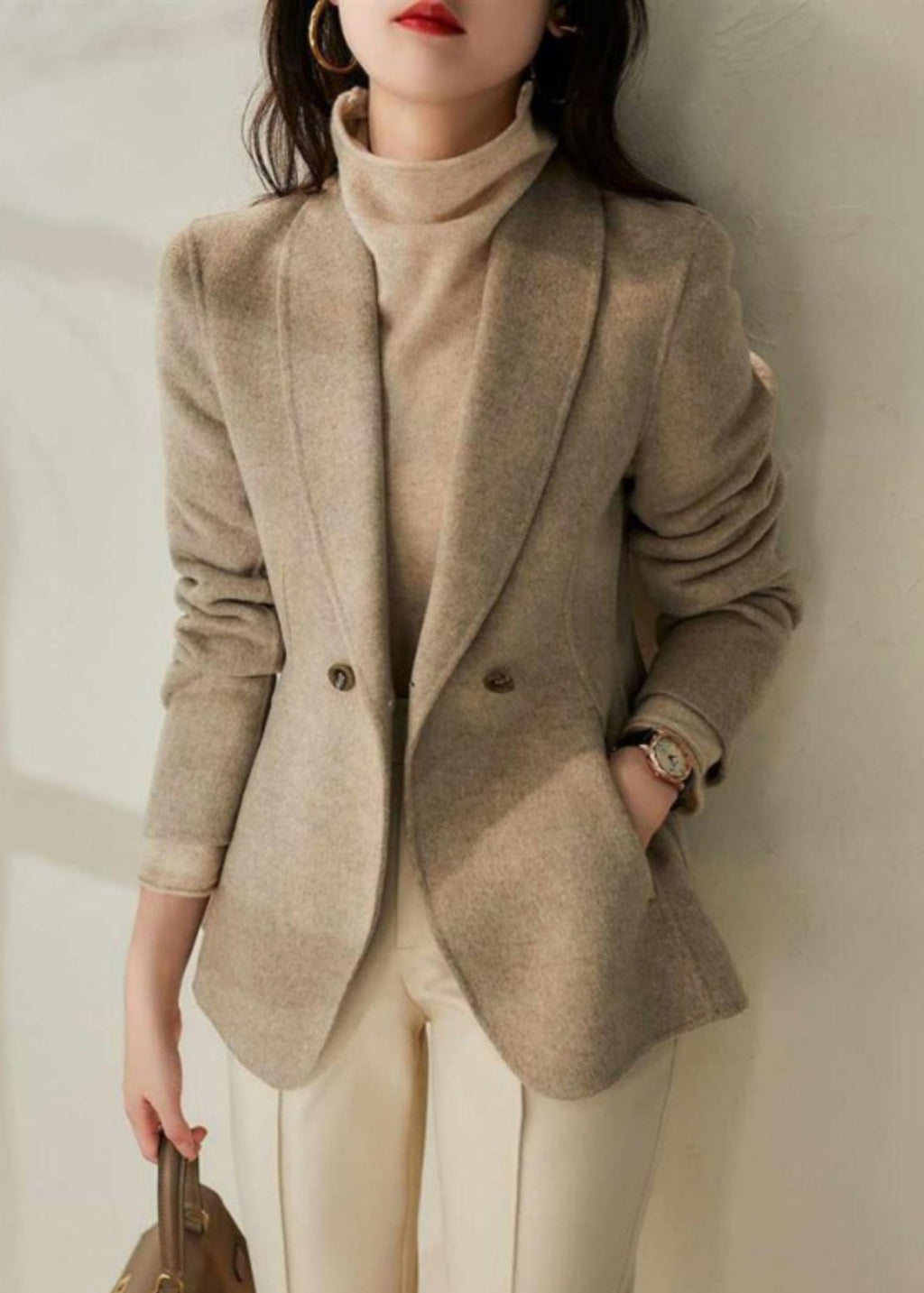 Classic Vintage & Enduringly Stylish Coat
