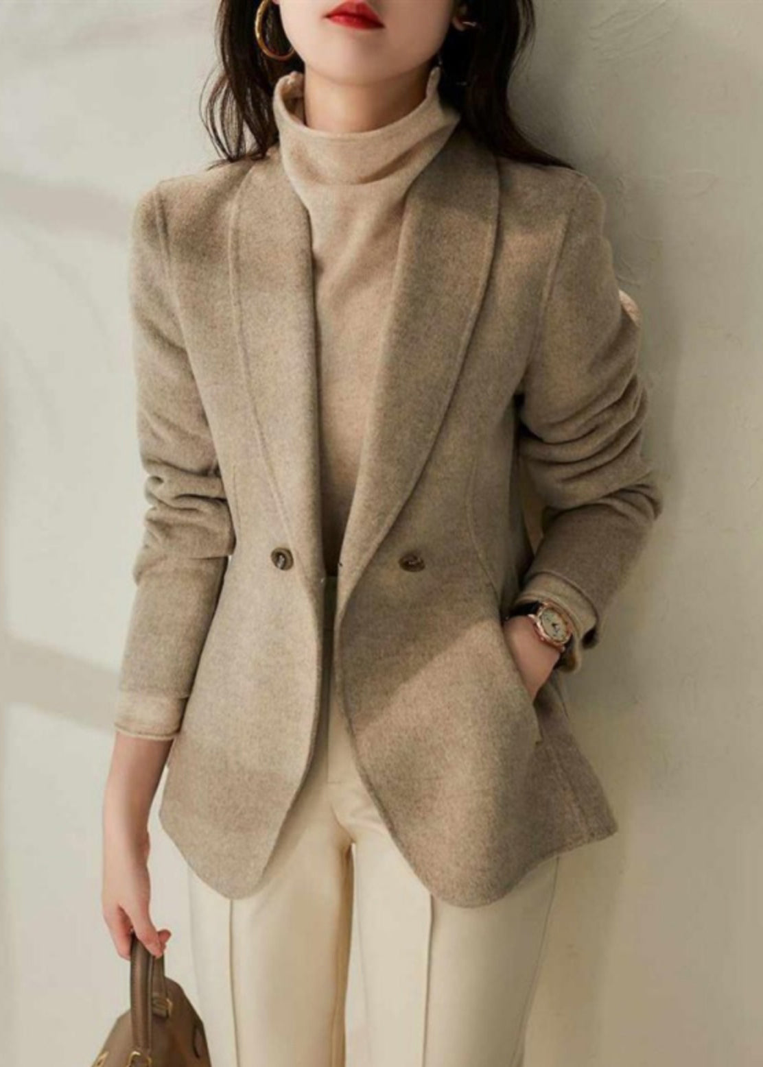 Classic Vintage & Enduringly Stylish Coat