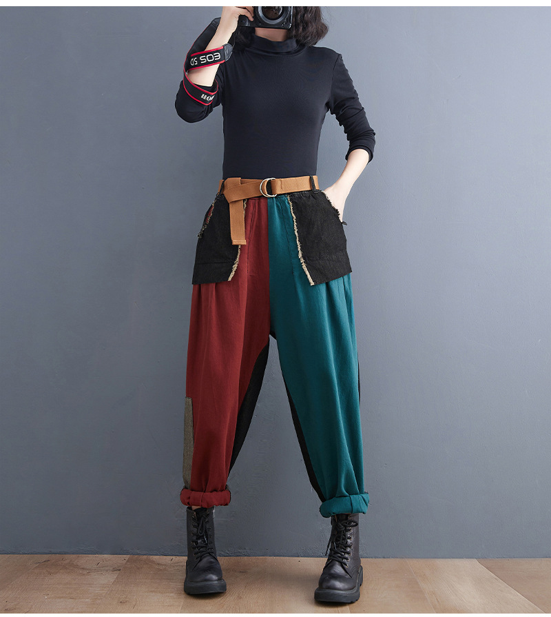 Effortlessly Elegant Pants with a Timeless Design
