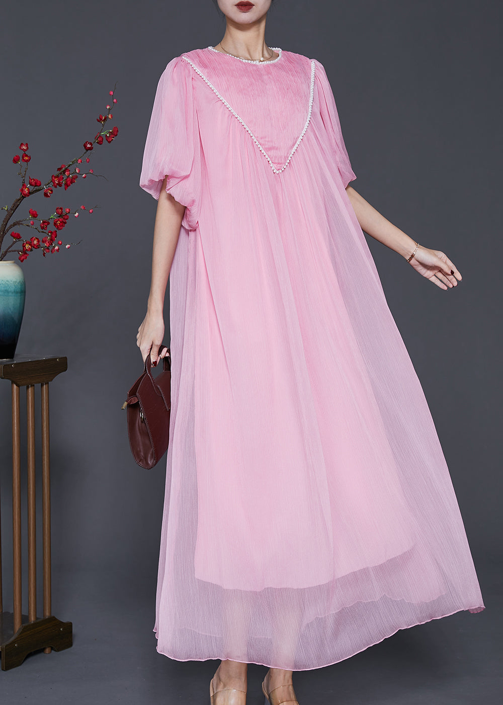 Gracefully Styled Dress for Any Occasion